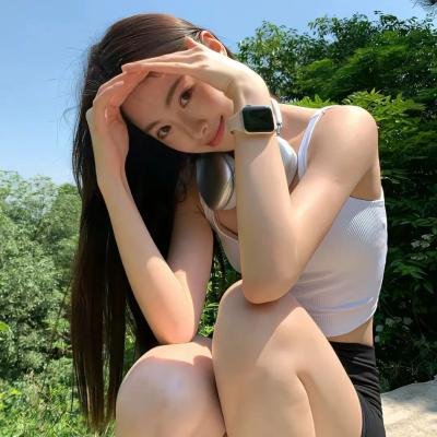 蓝宝石 海报